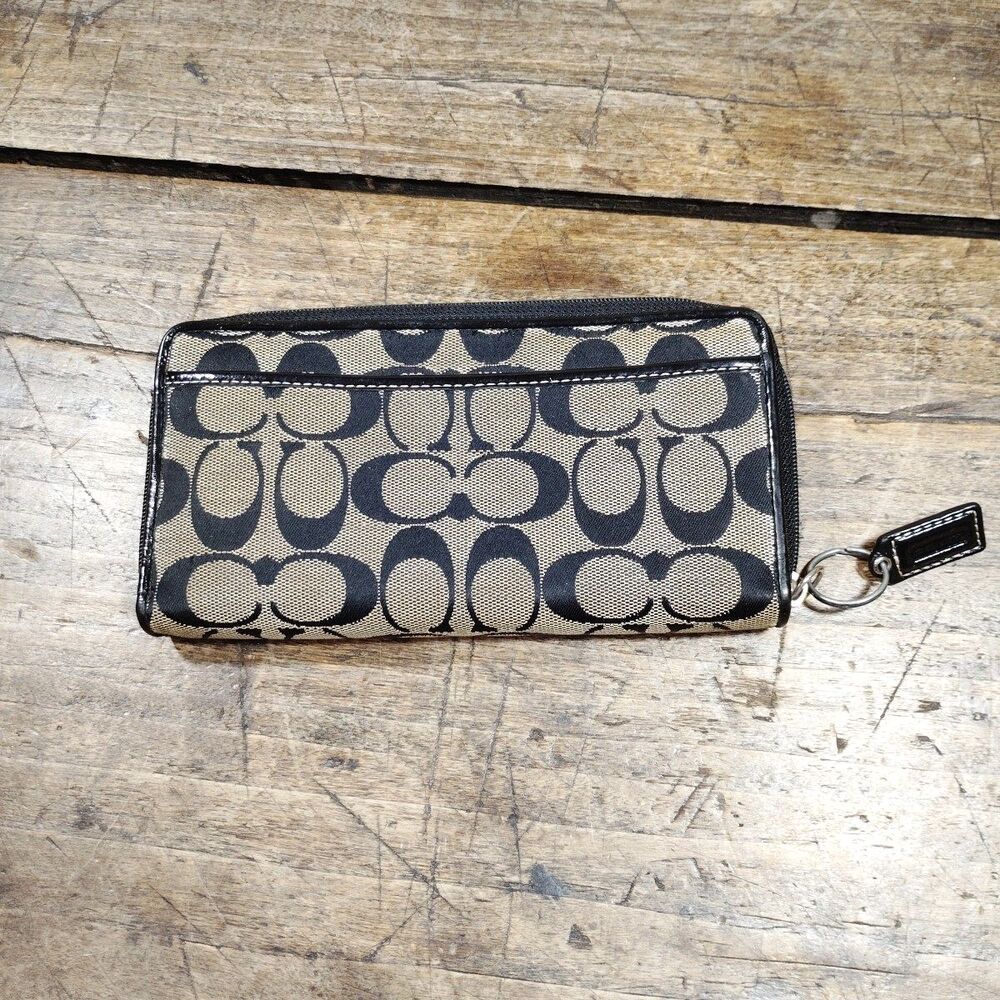 Coach Black Beige Signature Logo Zip-Around Wallet Credit Card Pockets